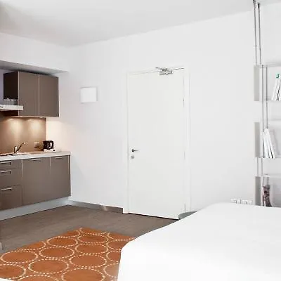 Zambala Luxury Apartments Milaan 2*,  Italië